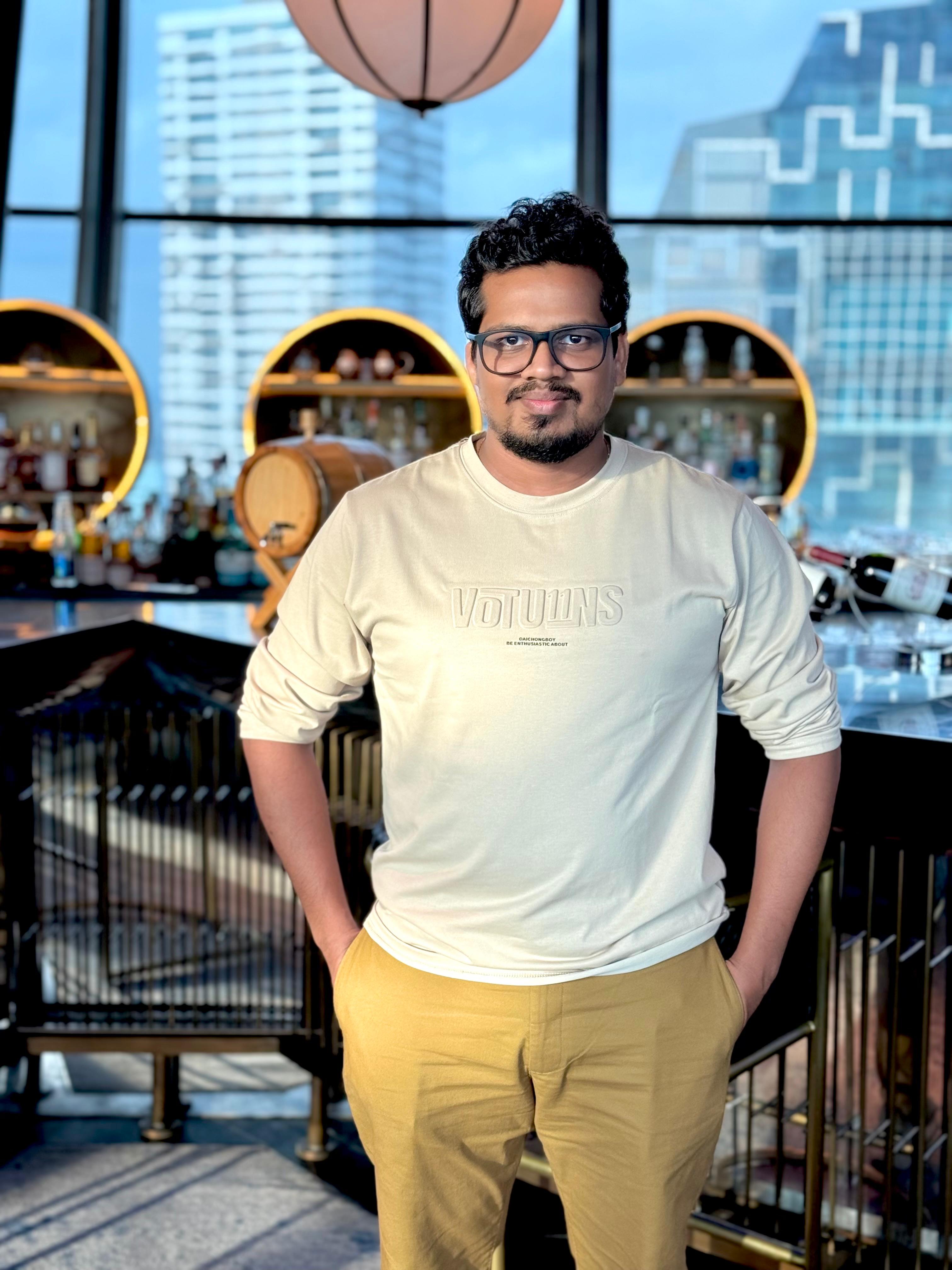 About Tharindu